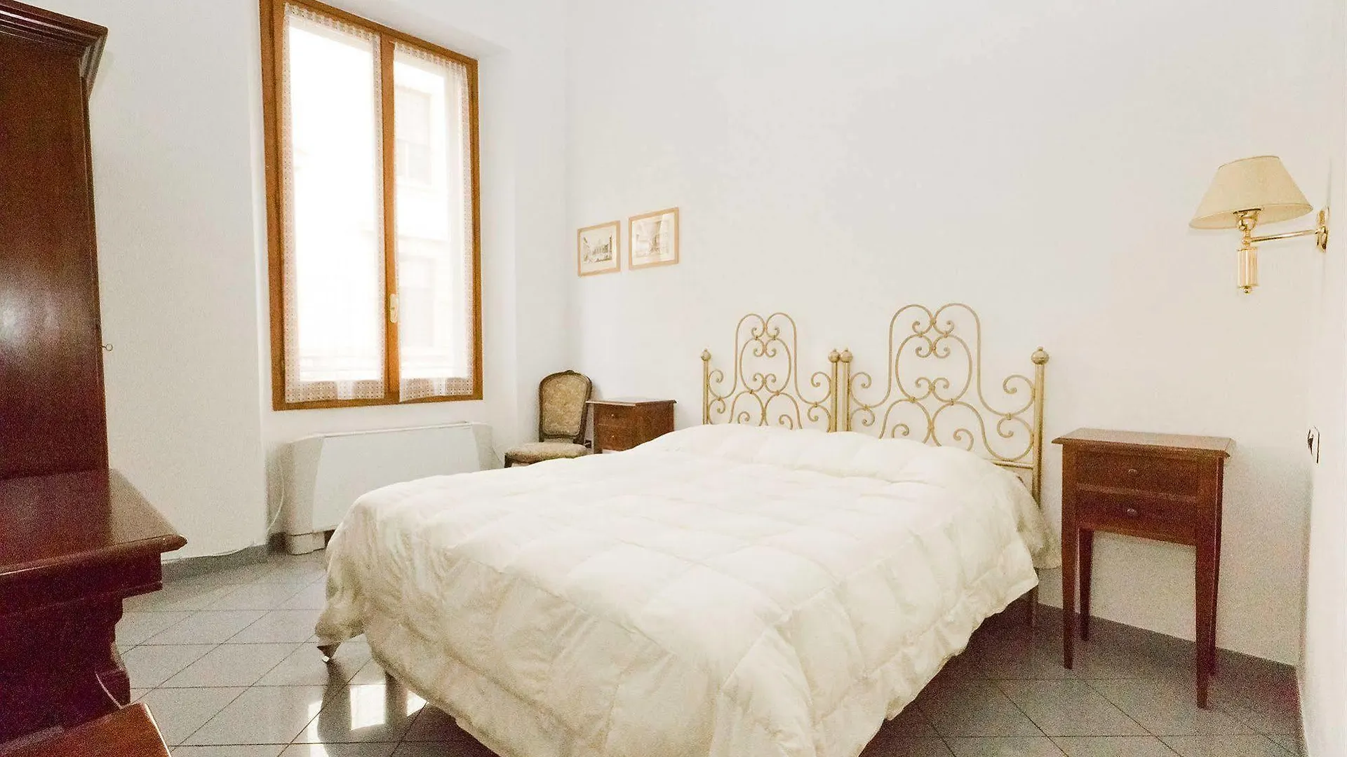 B&B La Notte Blu Firenze Bed & Breakfast