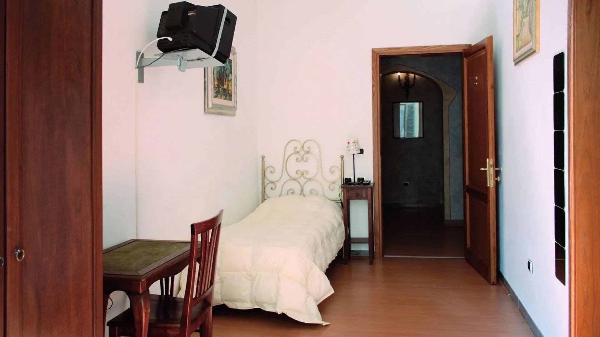 *** Bed & Breakfast B&B La Notte Blu Florence Italy